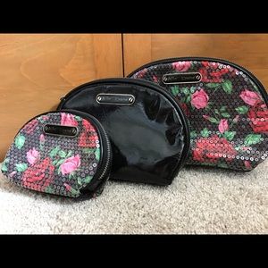 Bestey Johnson 3-pc cosmetic set